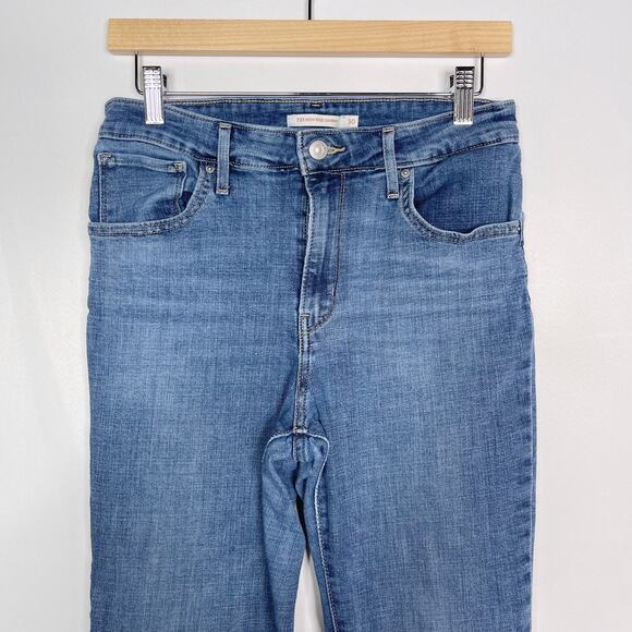 Levis Womens Size 30 721 High Rise Skinny Jeans Medium Wash Cotton Stretch Blend - Picture 3 of 9